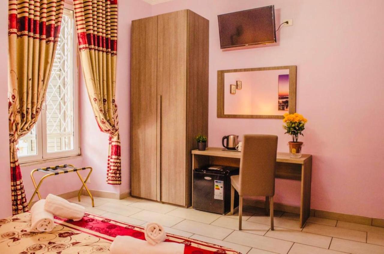 Roma Castle Termini Hotel Bagian luar foto