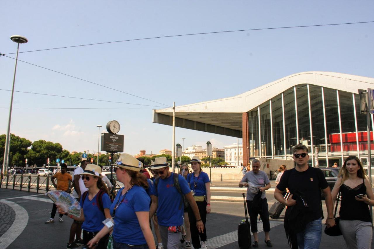 Roma Castle Termini Hotel Bagian luar foto