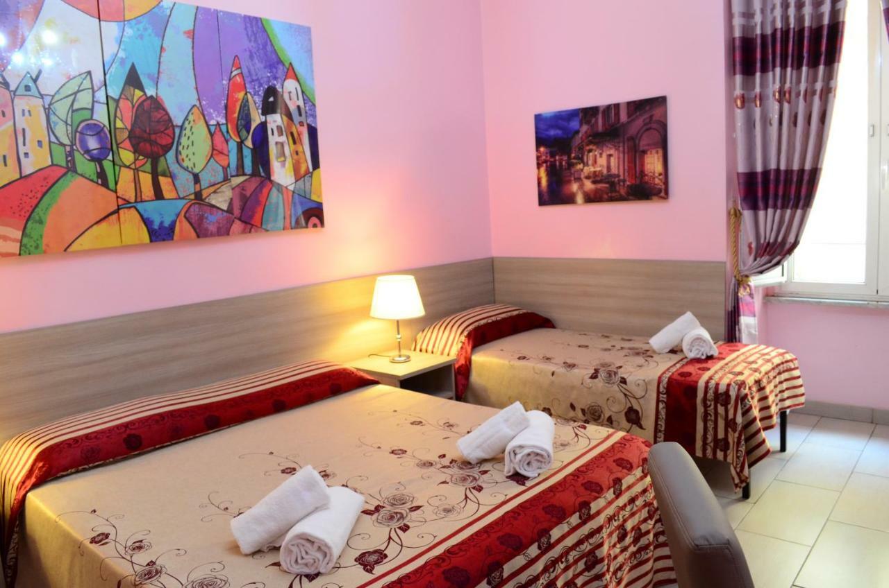Roma Castle Termini Hotel Bagian luar foto