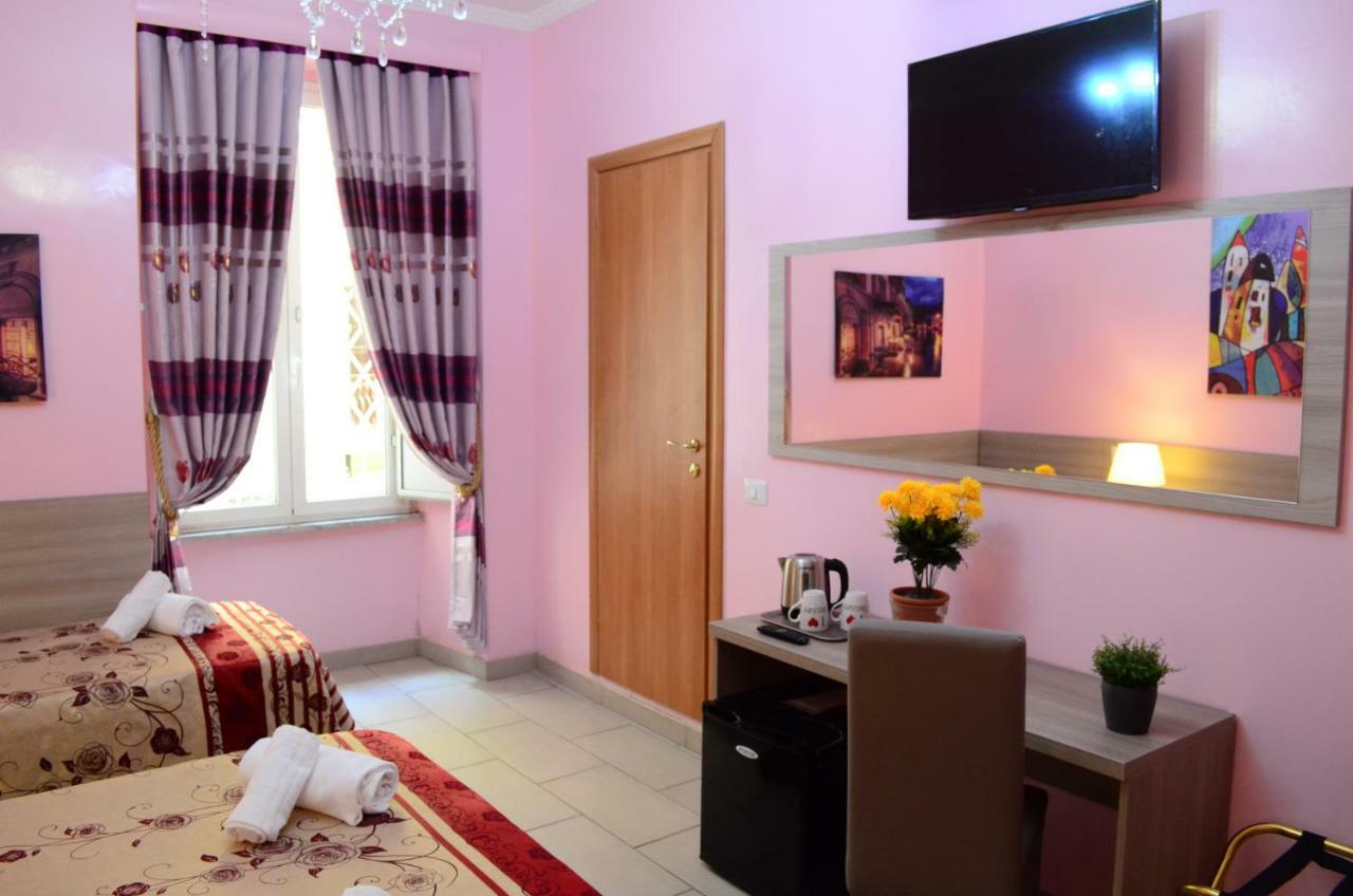 Roma Castle Termini Hotel Bagian luar foto