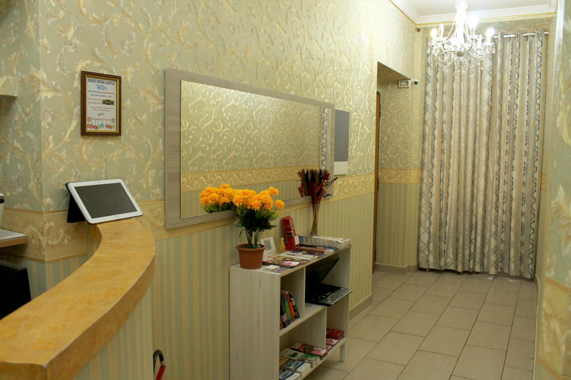 Roma Castle Termini Hotel Bagian luar foto